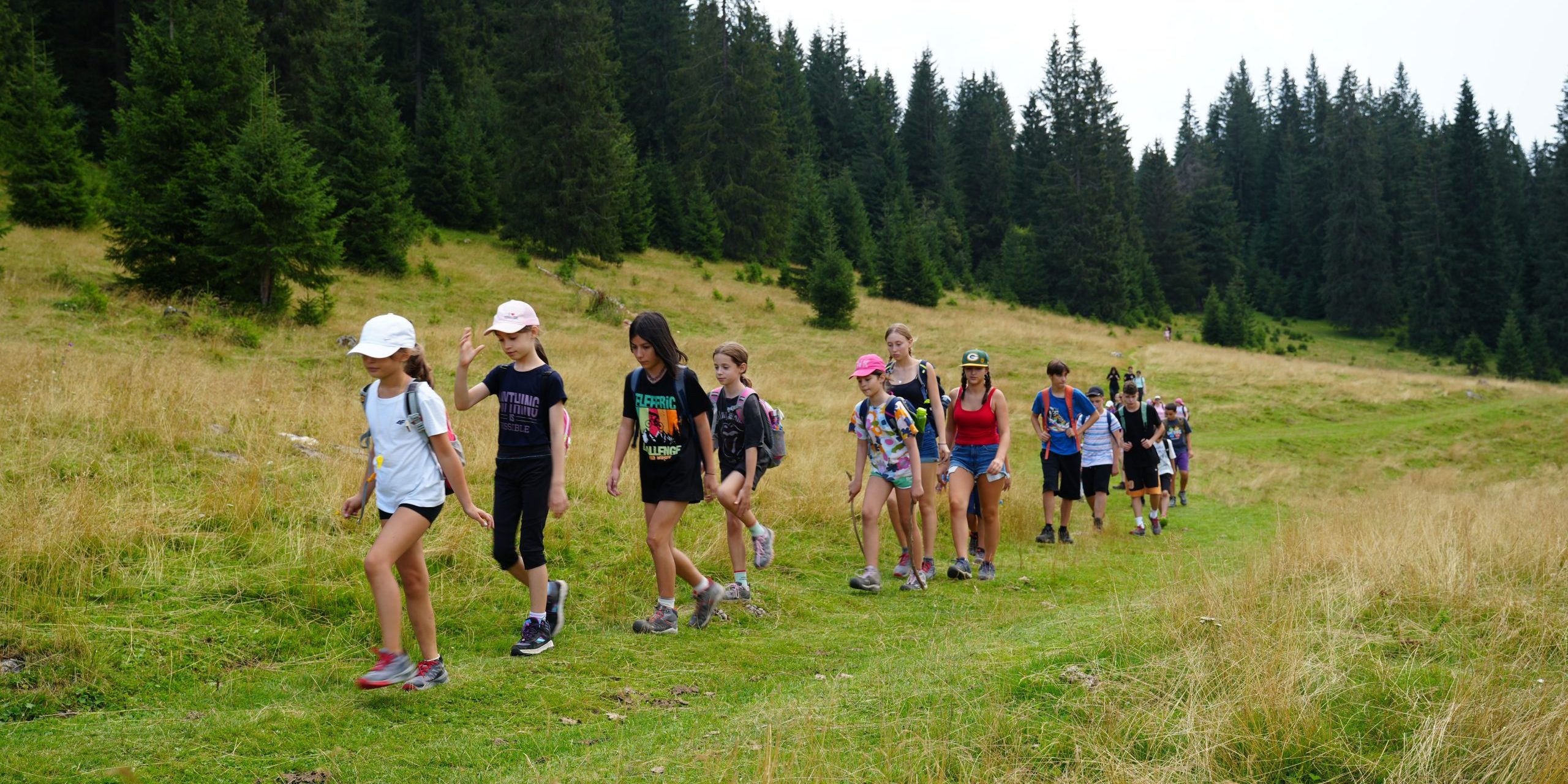 Tabara de outdoor Moeciu Tabara de outdoor Moeciu pentru copii in vacanta de primavara