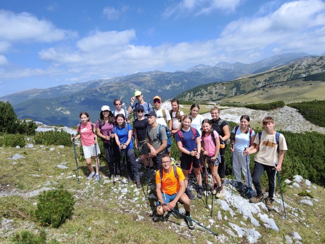 Tabara cu cortul in Retezatul Mic - Sun Adventure