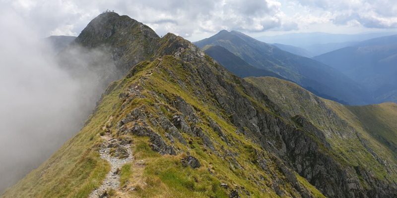 Varful Moldoveanu Excursie